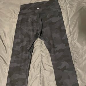 Size 10 Lululemon Align leggings